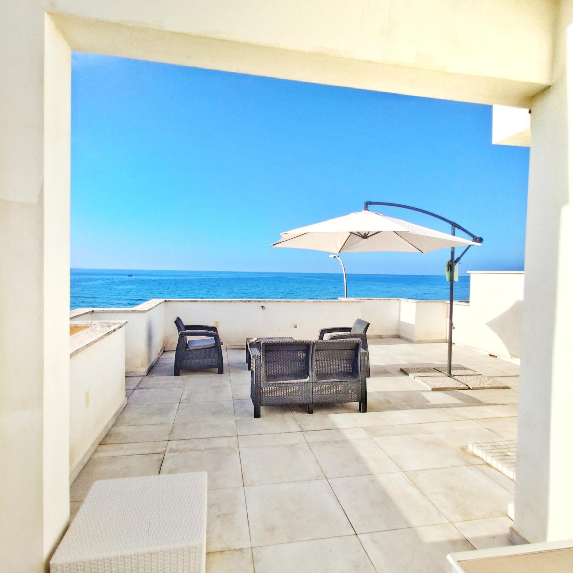 Piccolo Hotel Terracina Exterior photo