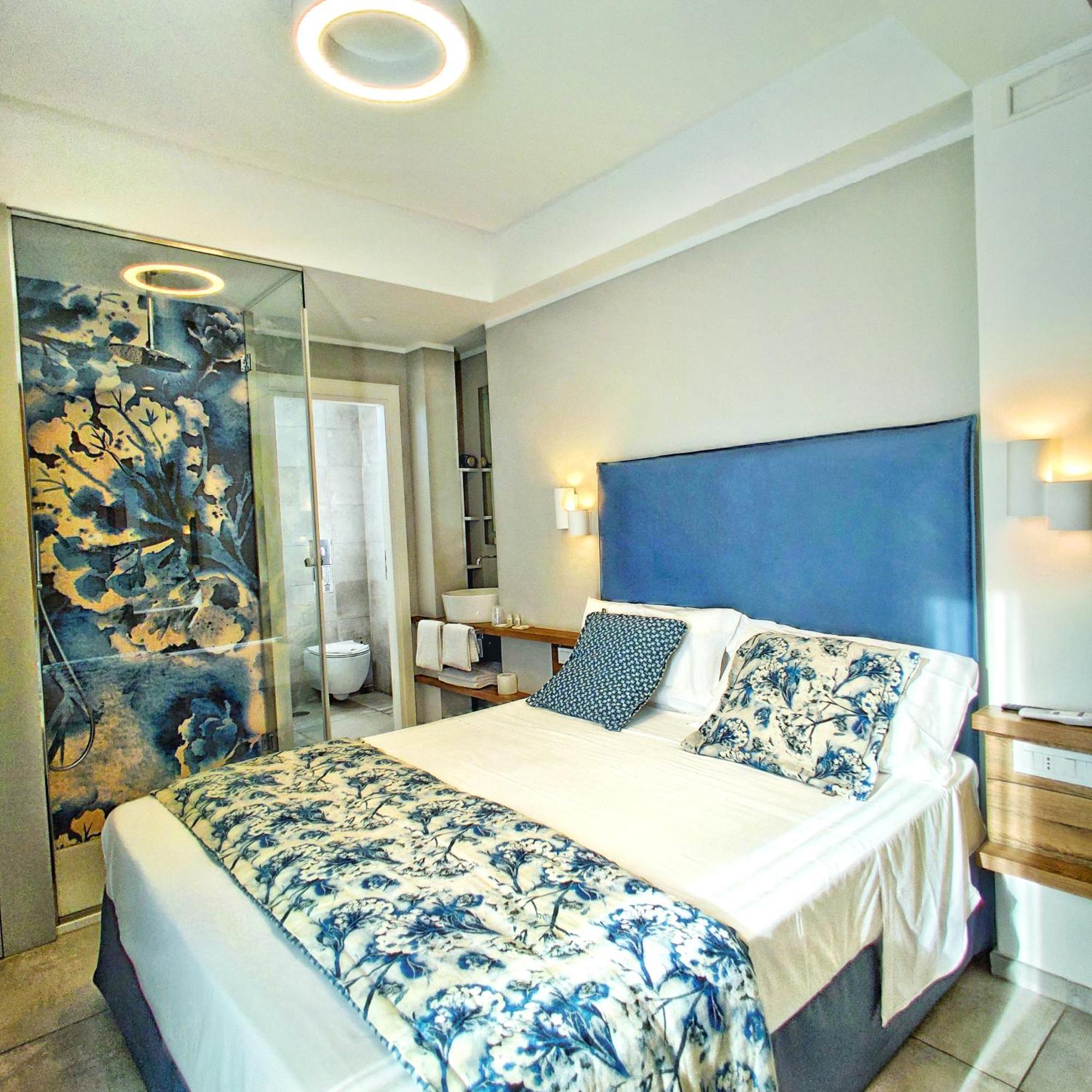 Piccolo Hotel Terracina Exterior photo