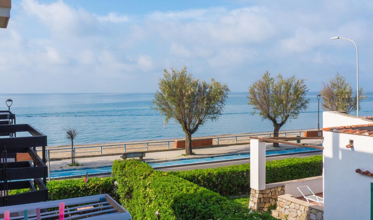 Piccolo Hotel Terracina Exterior photo