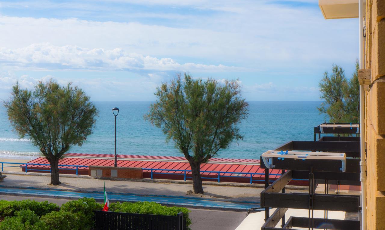 Piccolo Hotel Terracina Exterior photo